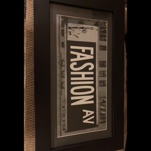 Fashion Ave Street Sign Decor